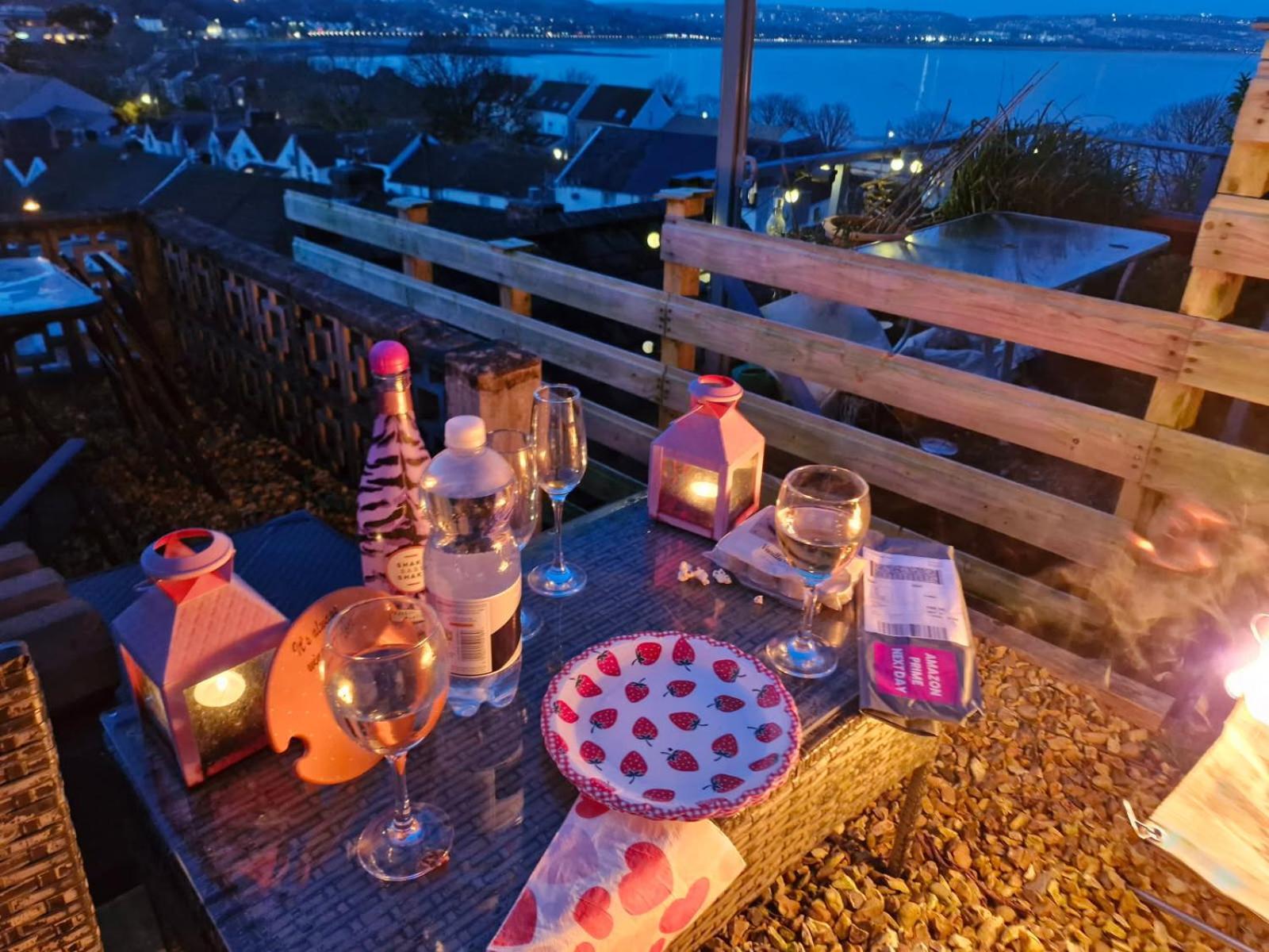 Fishermen'S Cottage With Log Burner, 2 Bathrooms & Sea Views From Garden Terraces The Mumbles Exterior foto