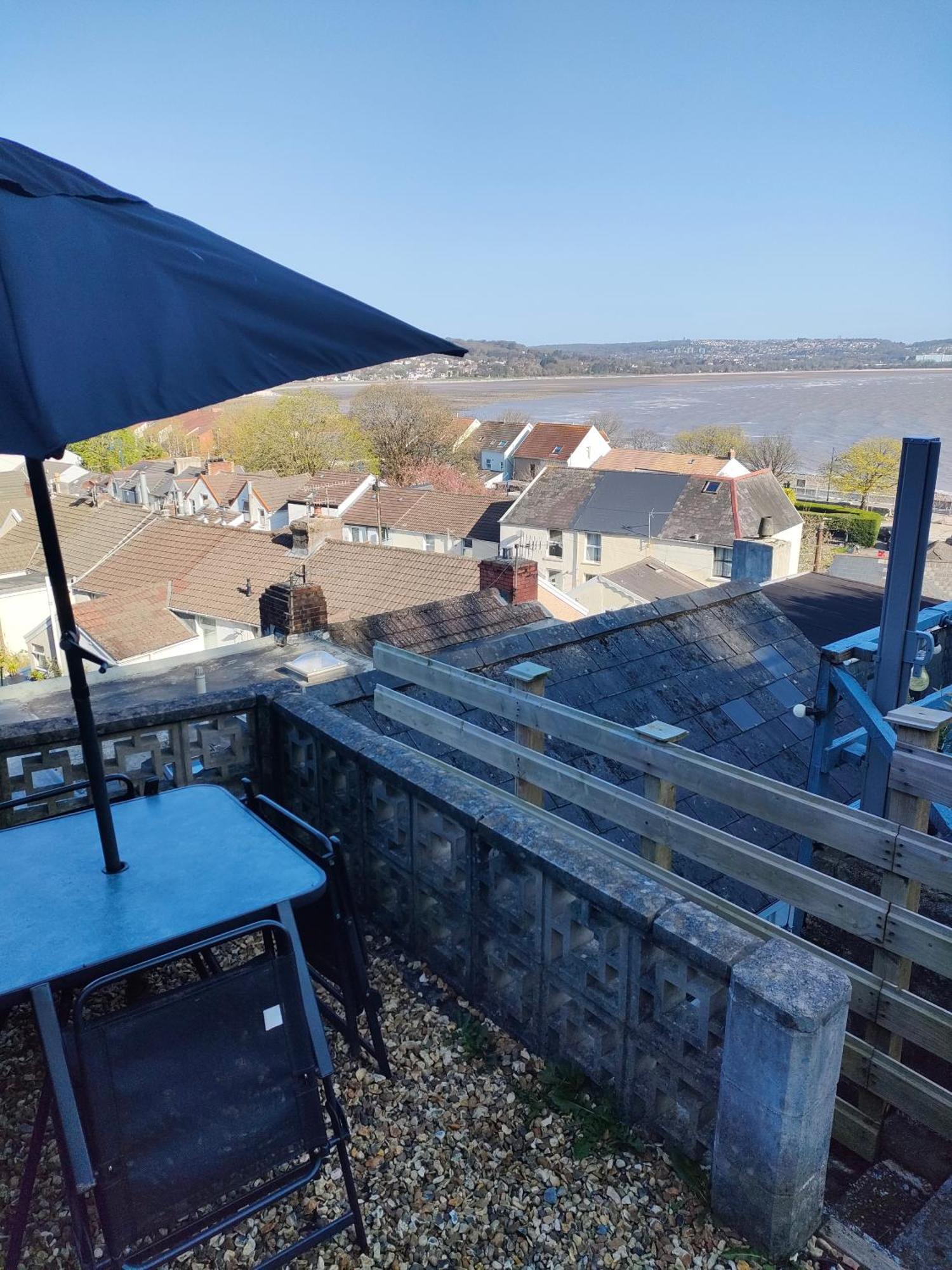 Fishermen'S Cottage With Log Burner, 2 Bathrooms & Sea Views From Garden Terraces The Mumbles Exterior foto